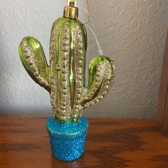 Glitter saguaro Christmas ornament NWOT - Picture 2 of 4
